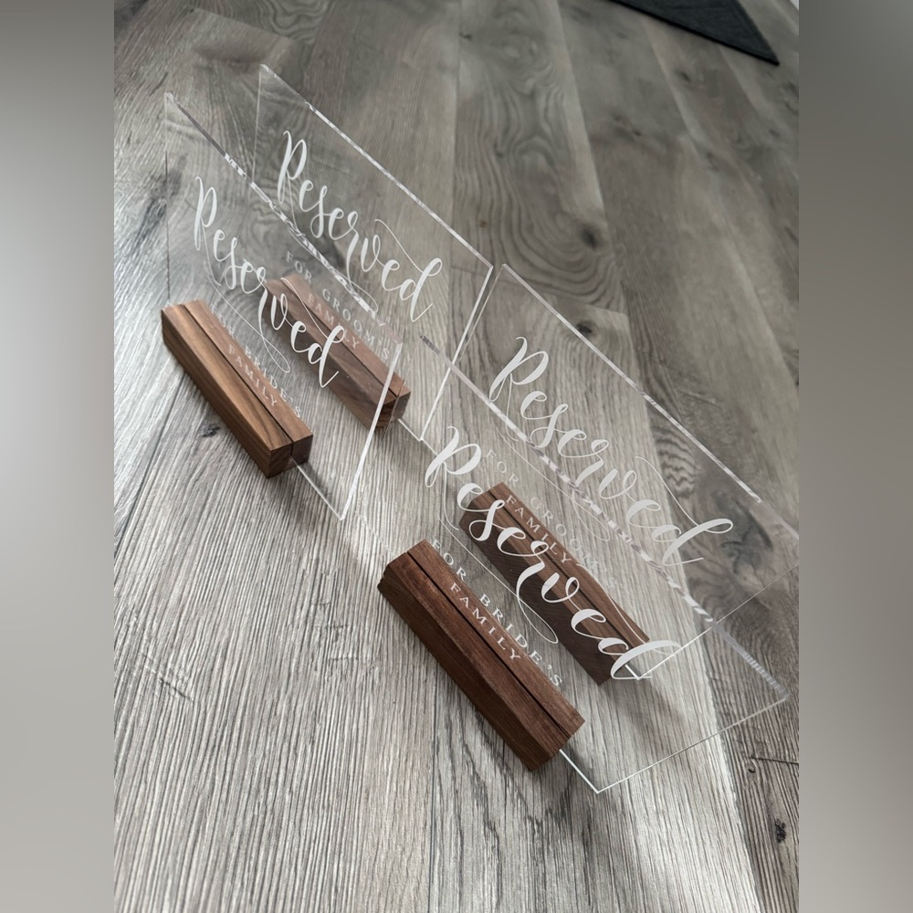 4 Reserved Acrylic Table Signs with Wood Base - Clear - Picture 2 of 10
